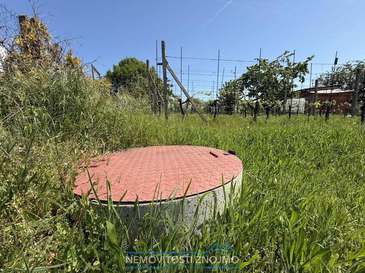 Fotografie 4 - Prodej pozemku · Zahrada · 879 m²