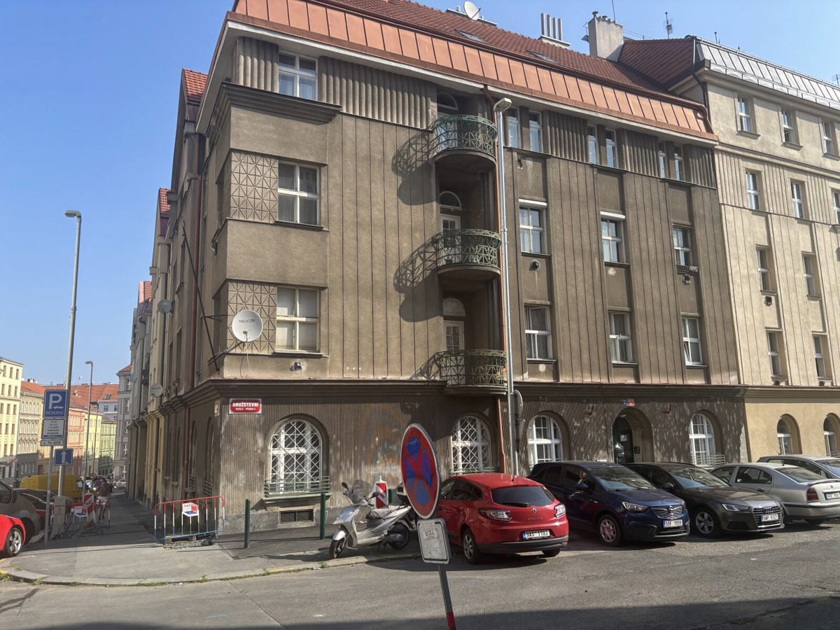 Prodej bytu · 1+kk · 38 m²