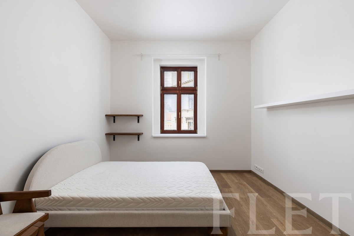 Pronájem bytu · 1+kk · 29 m²