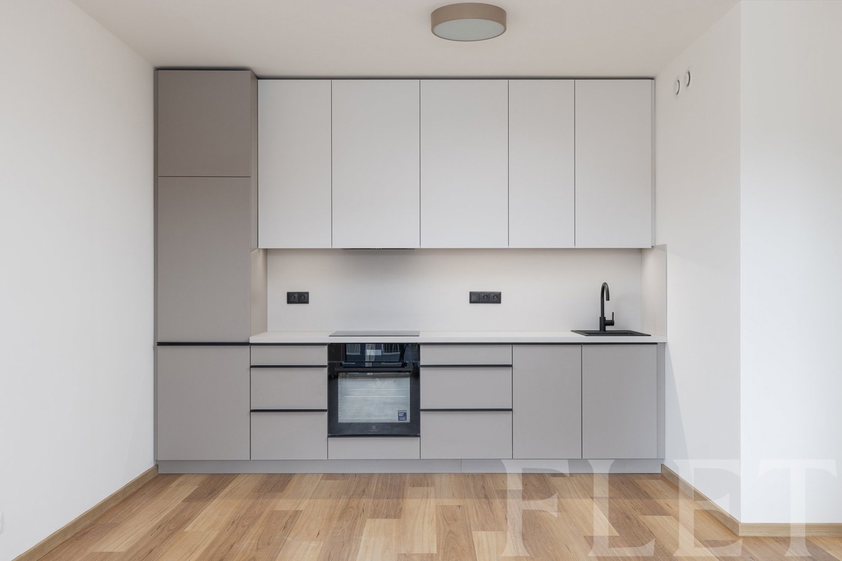 Pronájem bytu · 2+kk · 51 m²