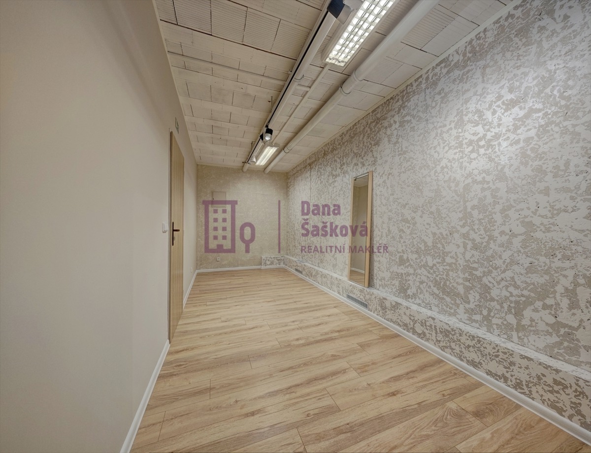 Fotografie 2 - Pronájem komerční nemovitosti · 18 m²