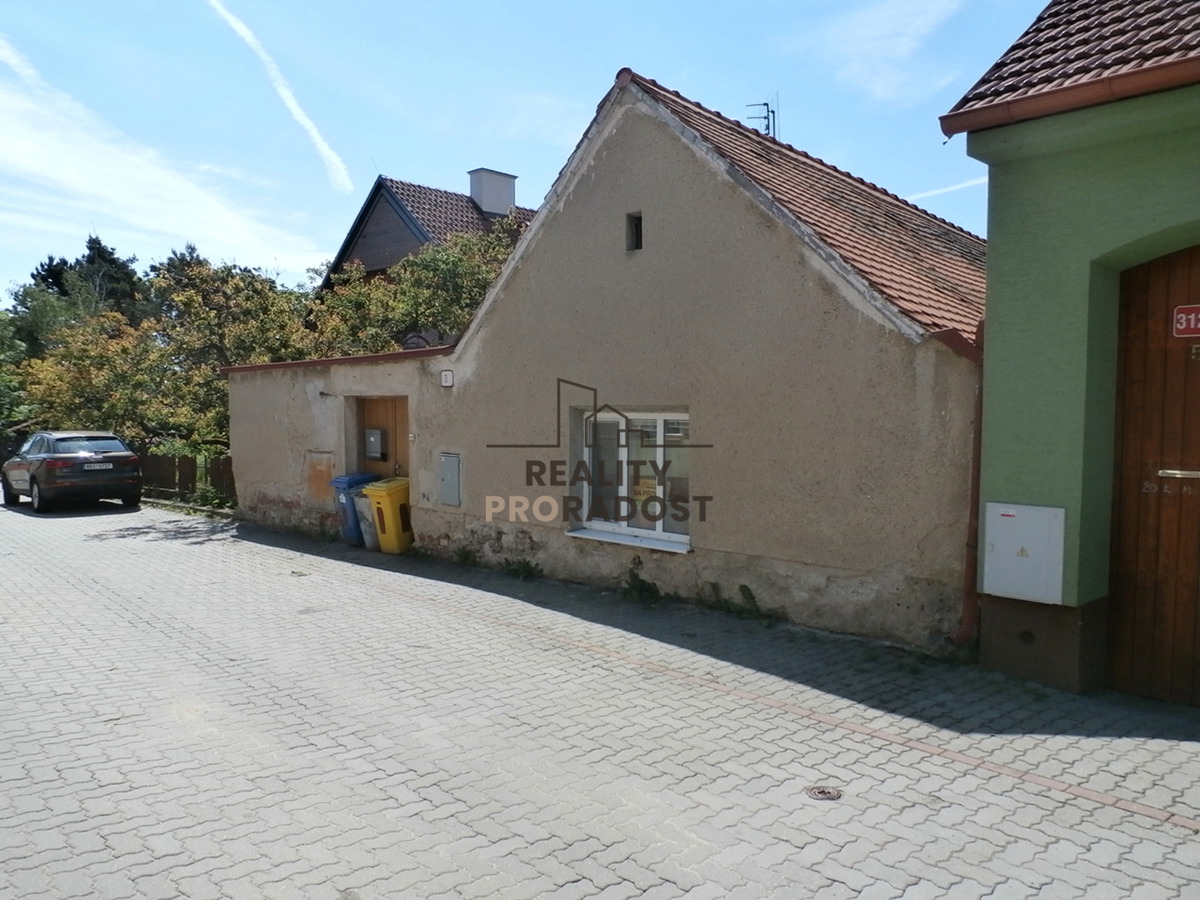 Fotografie 1 - Prodej domu · Rodinný · 200 m² · 3 pokoje