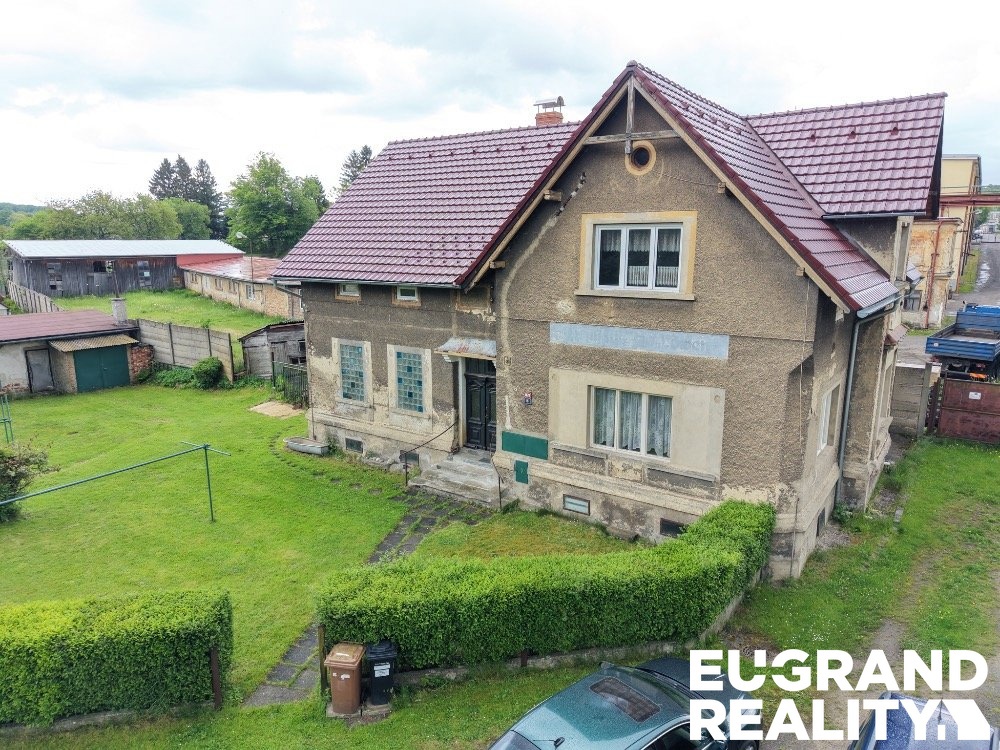 Fotografie 1 - Prodej domu · Rodinný · 260 m² · 5 pokojů