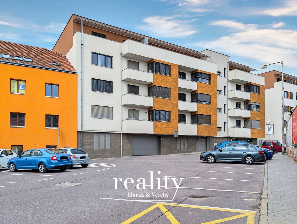 Аренда квартиры · 2+kk · 62 m²