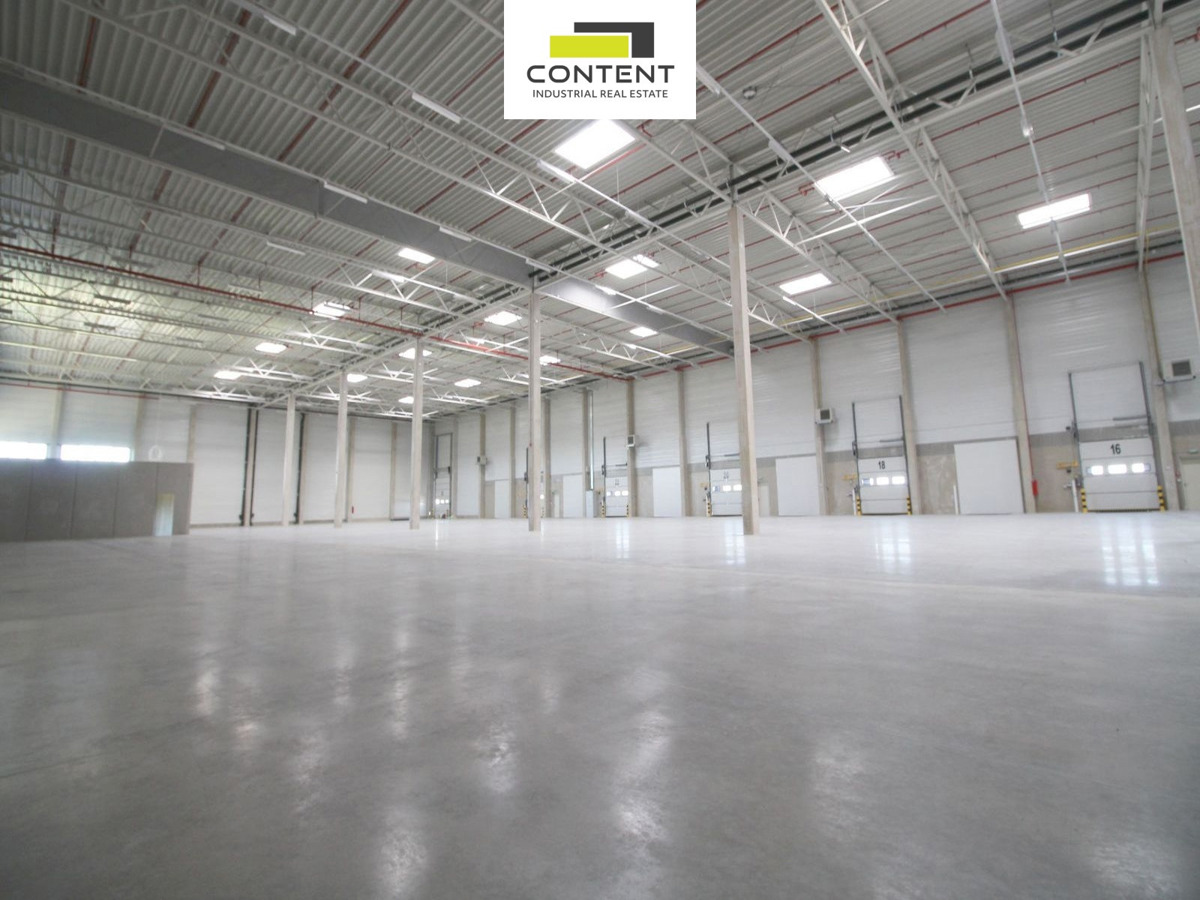 Commercial property for rent · Warehouse · 11 000 m²
