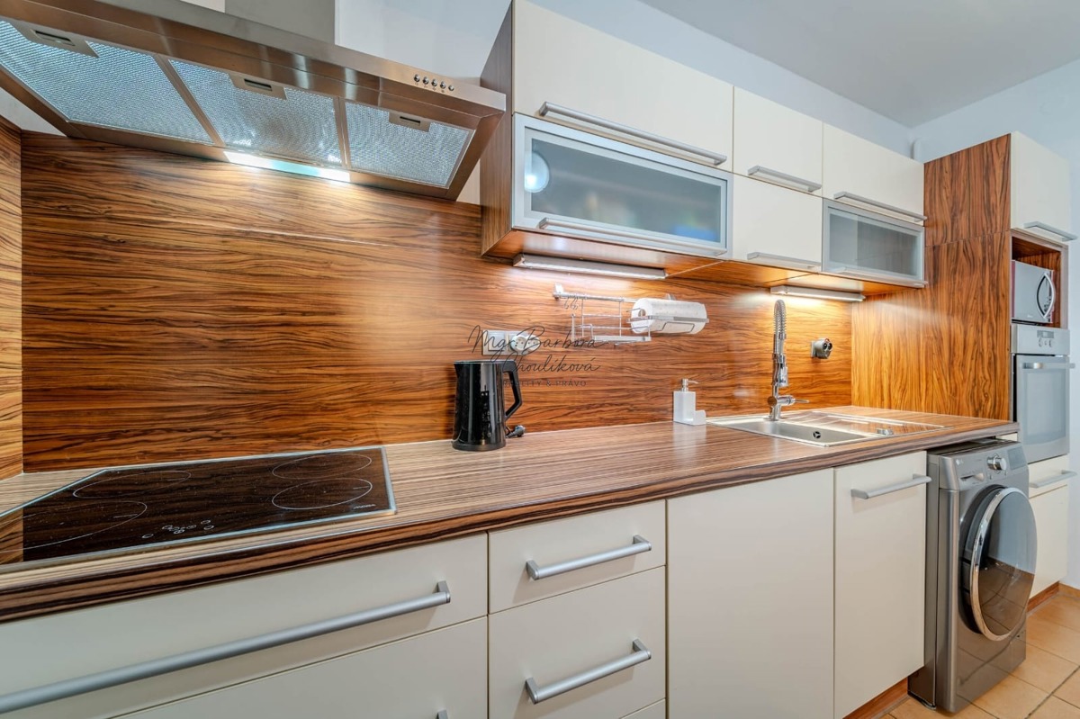 Fotografie 2 - Prodej bytu · 3+kk · 92 m²