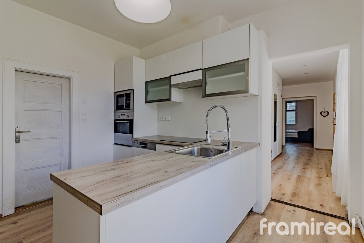 Apartment for rent · 4+1 · 114 m²