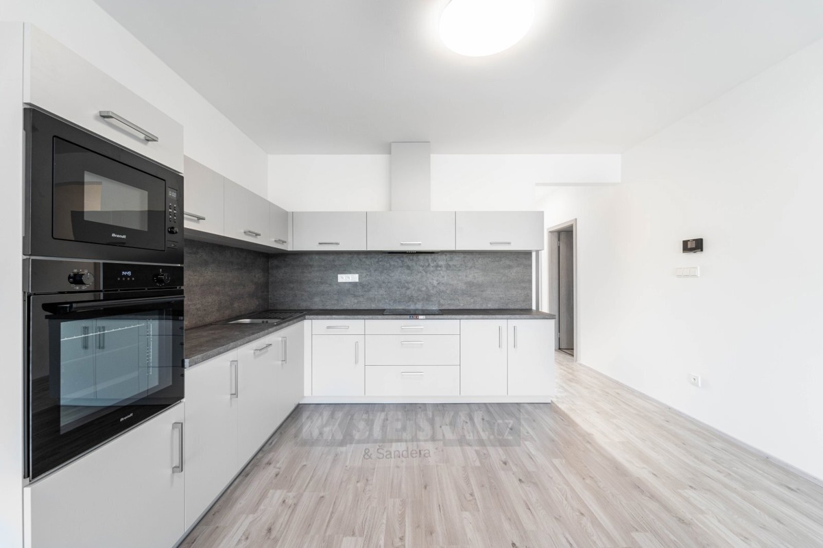 Apartment for rent · 4+kk · 80 m²