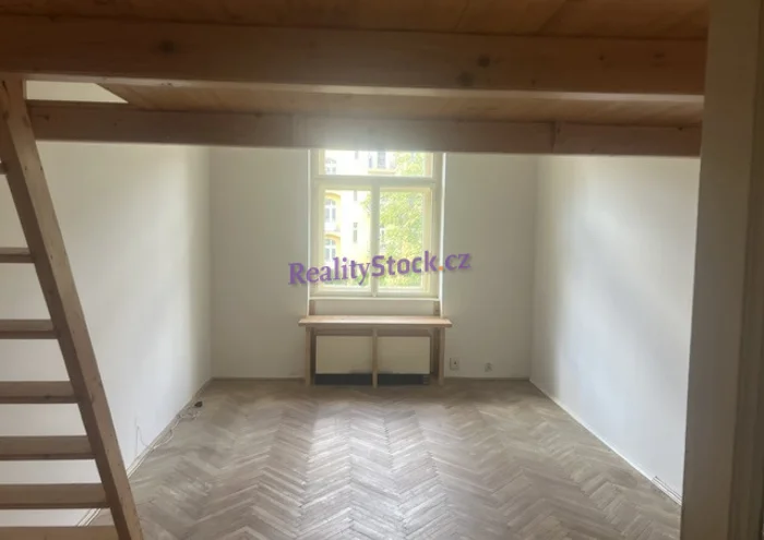 Pronájem bytu · 2+1 · 82 m²