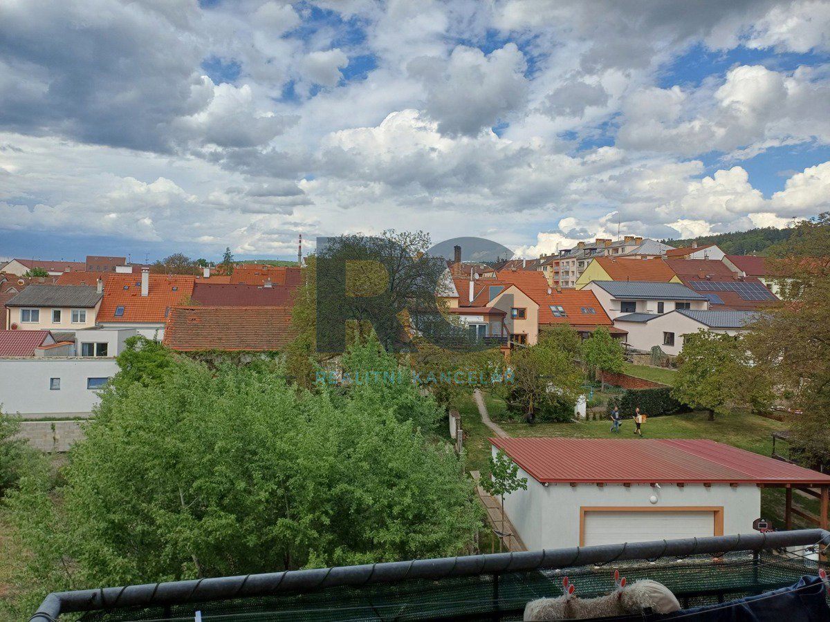 Photo 6/8