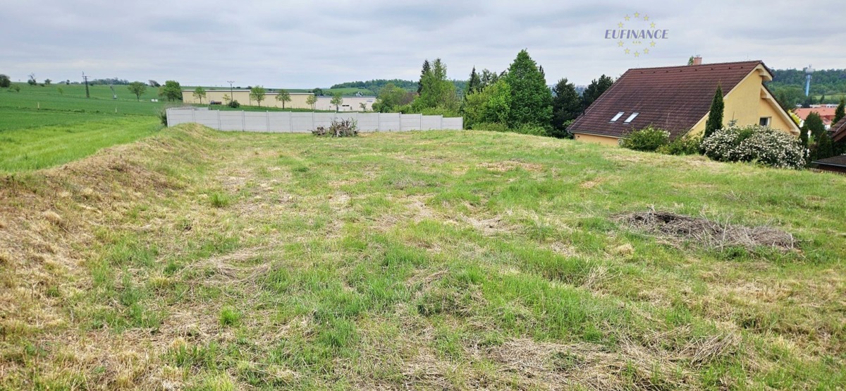 Fotografie 1 - Prodej pozemku · Bydlení · 936 m²
