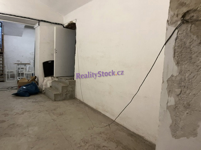 Photo 9/18