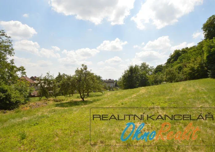 Land for sale · Housings · 1 483 m²
