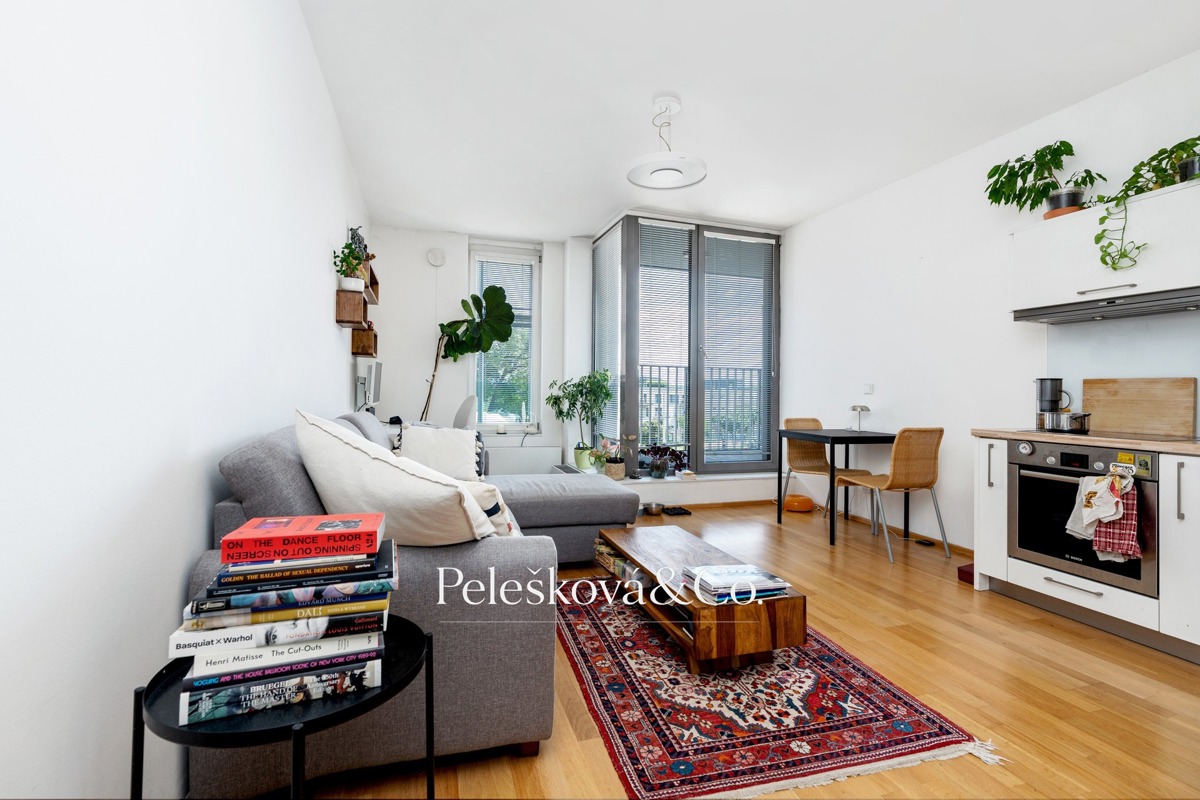Продаж квартири · 2+kk · 54 m²