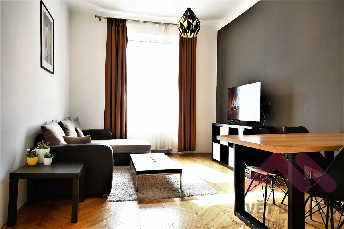 Pronájem bytu · 2+kk · 45 m²