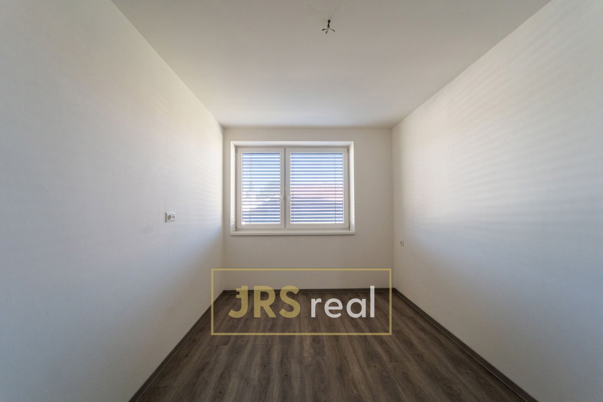 Fotografie 2 - Pronájem bytu · 3+kk · 63 m²