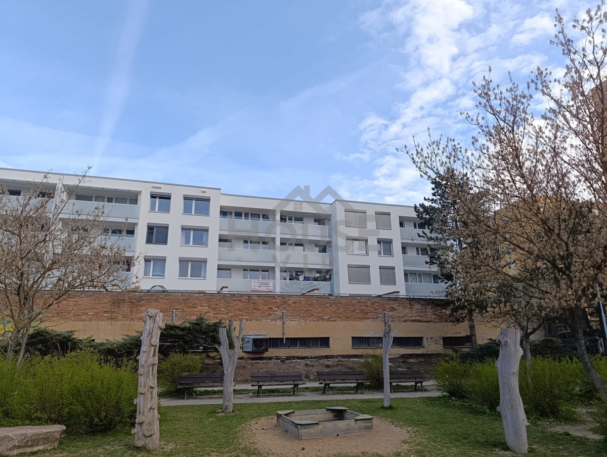 Продажа квартиры · 4+1 · 92 m²