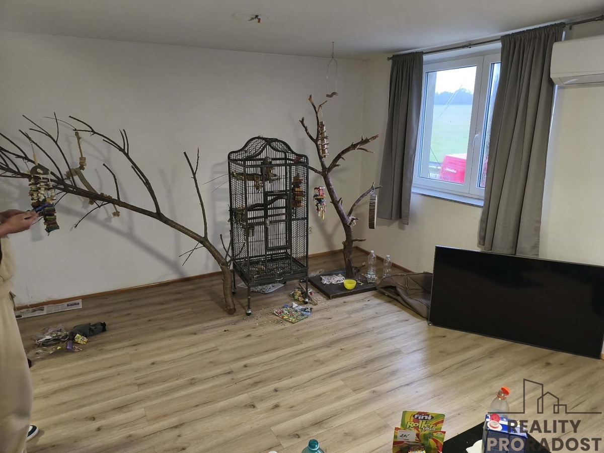 Fotografie 1 - Pronájem bytu · 2+kk · 82 m²