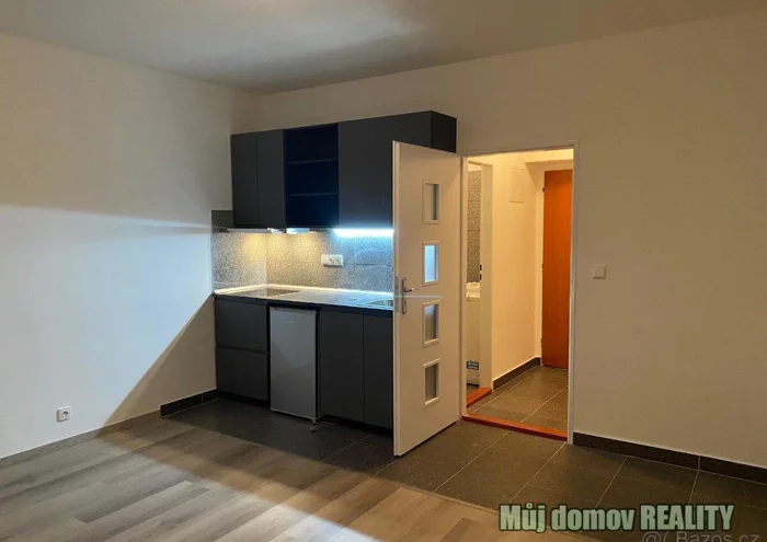 Pronájem bytu · 1+kk · 22 m²