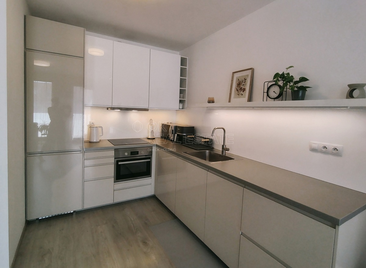 Аренда квартиры · 1+kk · 57 m²
