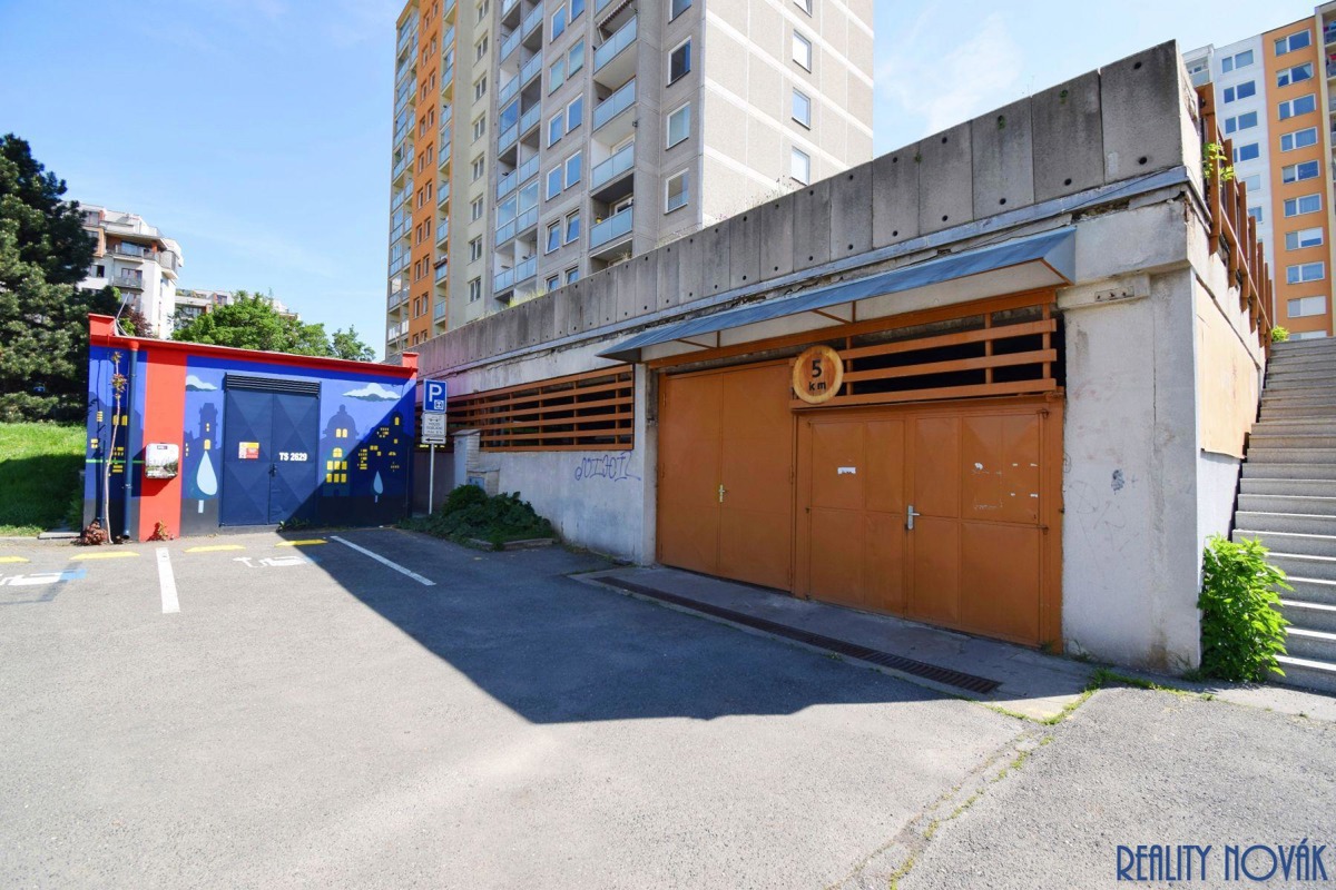 Оренда гаража · 16 m²