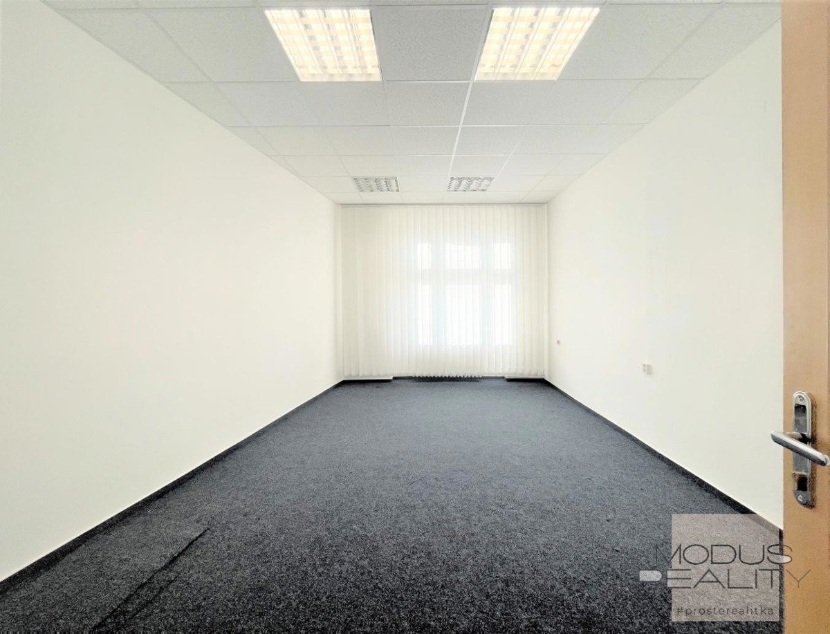 Pronájem komerční nemovitosti · Kancelář · 20 m²
