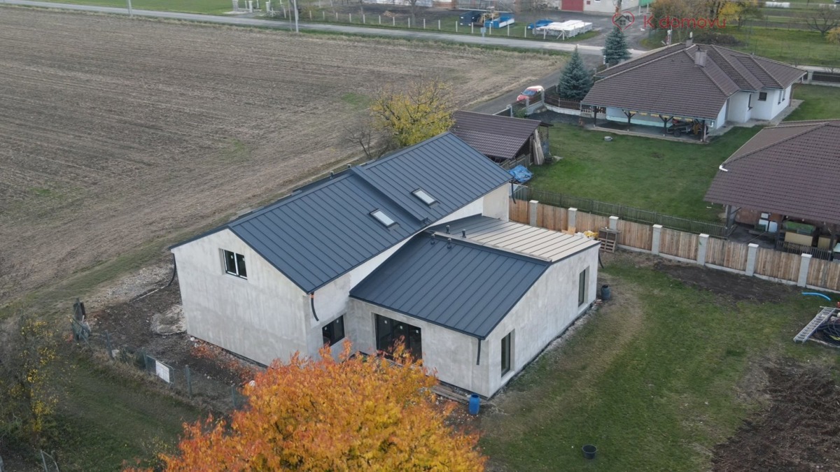 Fotografie 1 - Prodej domu · Rodinný · 143 m² · 5 pokojů