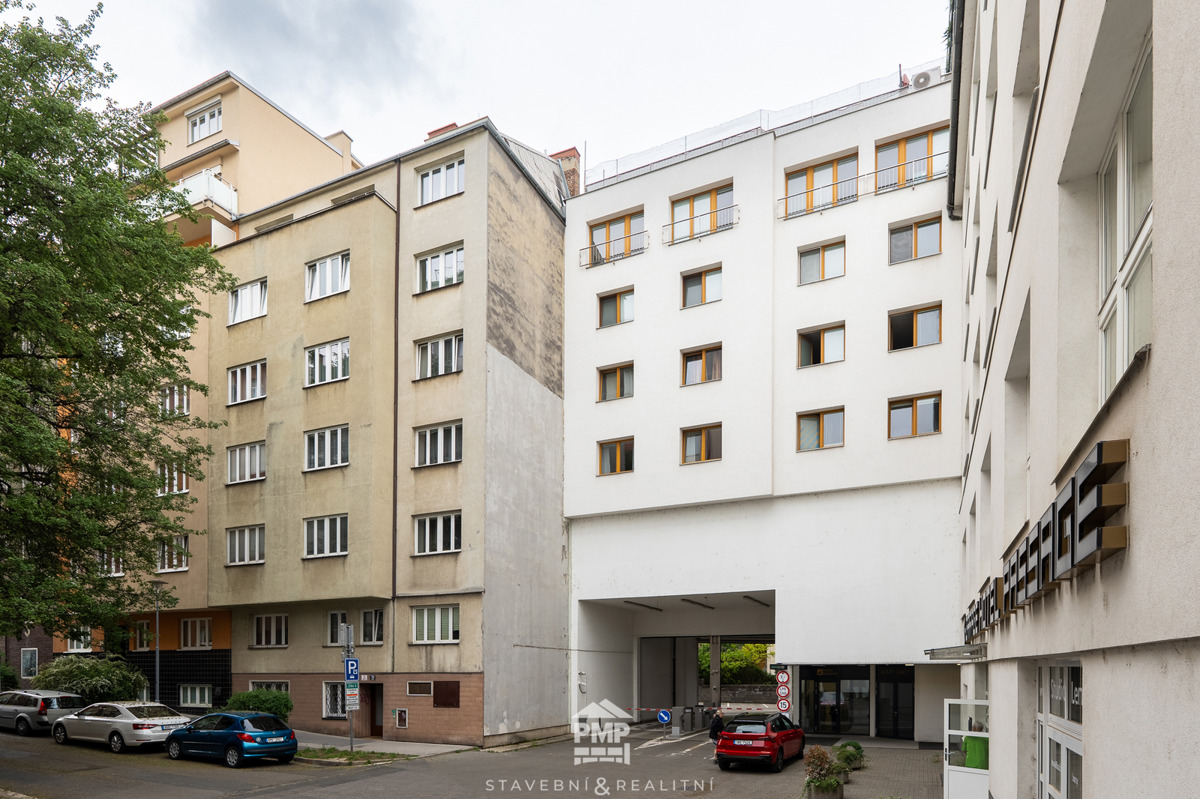 Prodej bytu · 2+kk · 70 m²