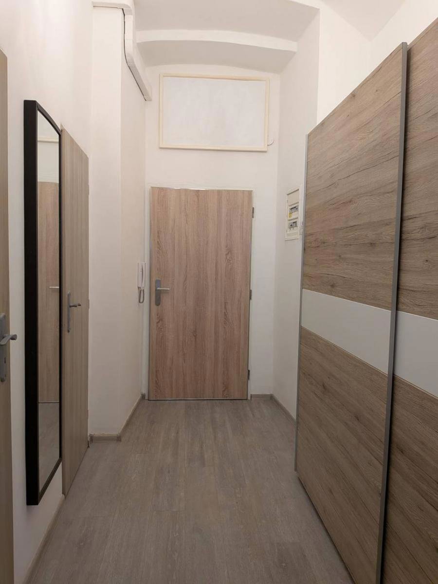Photo 5/7