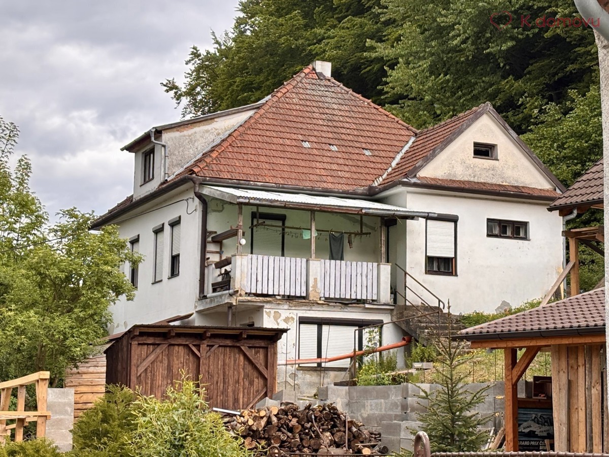 Fotografie 1 - Prodej domu · Rodinný · 170 m² · 4 pokoje