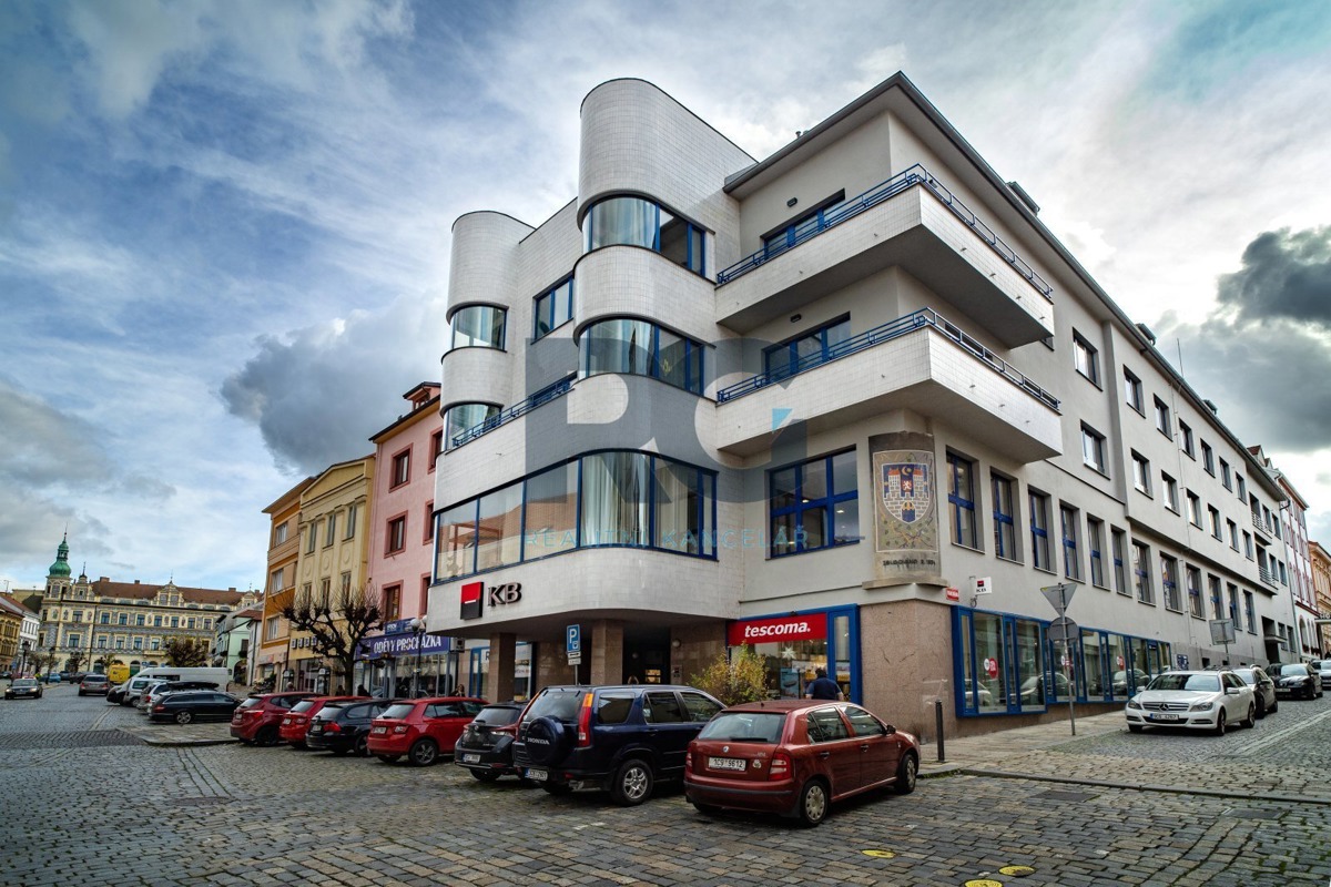 Pronájem bytu · 2+kk · 101 m²