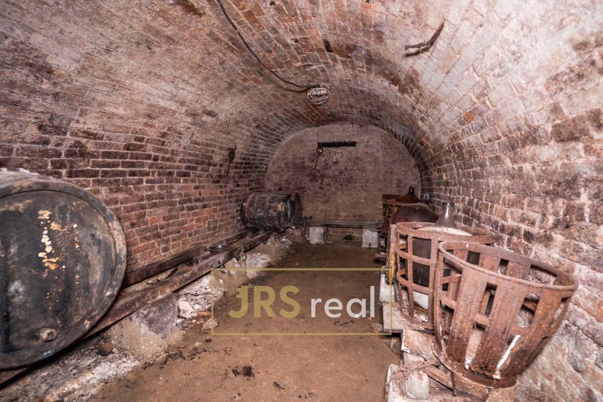 Fotografie 2 - Prodej vinného sklepa · 70 m²