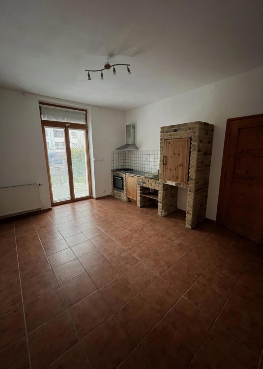 Fotografie 2 - Pronájem bytu · 2+kk · 45 m²
