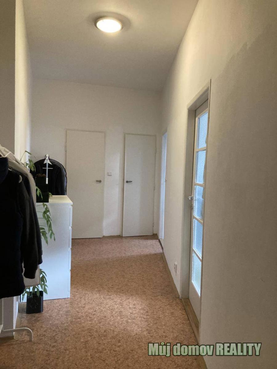 Photo 6/8