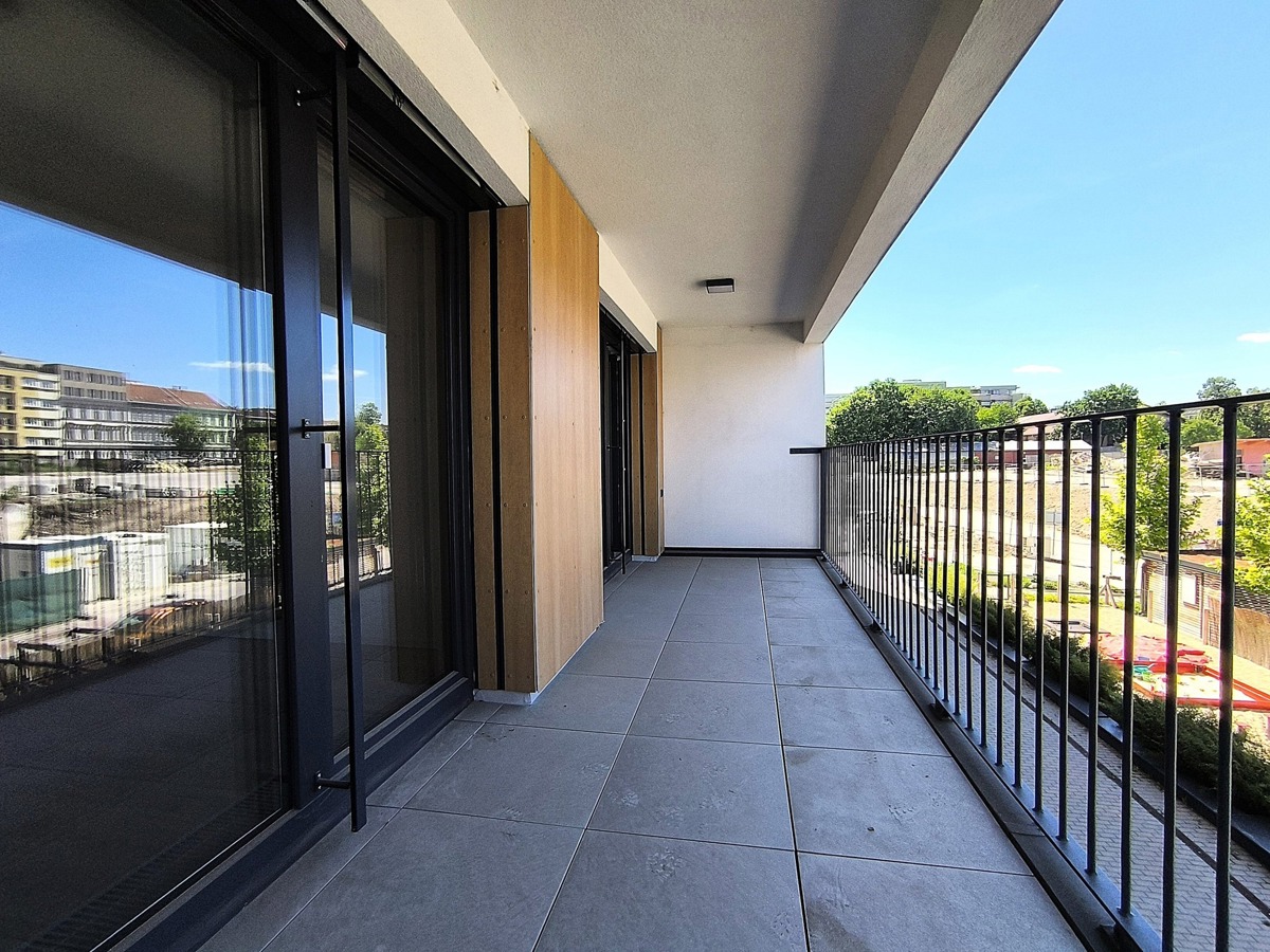 Căn hộ cho thuê · 2+kk · 61 m²