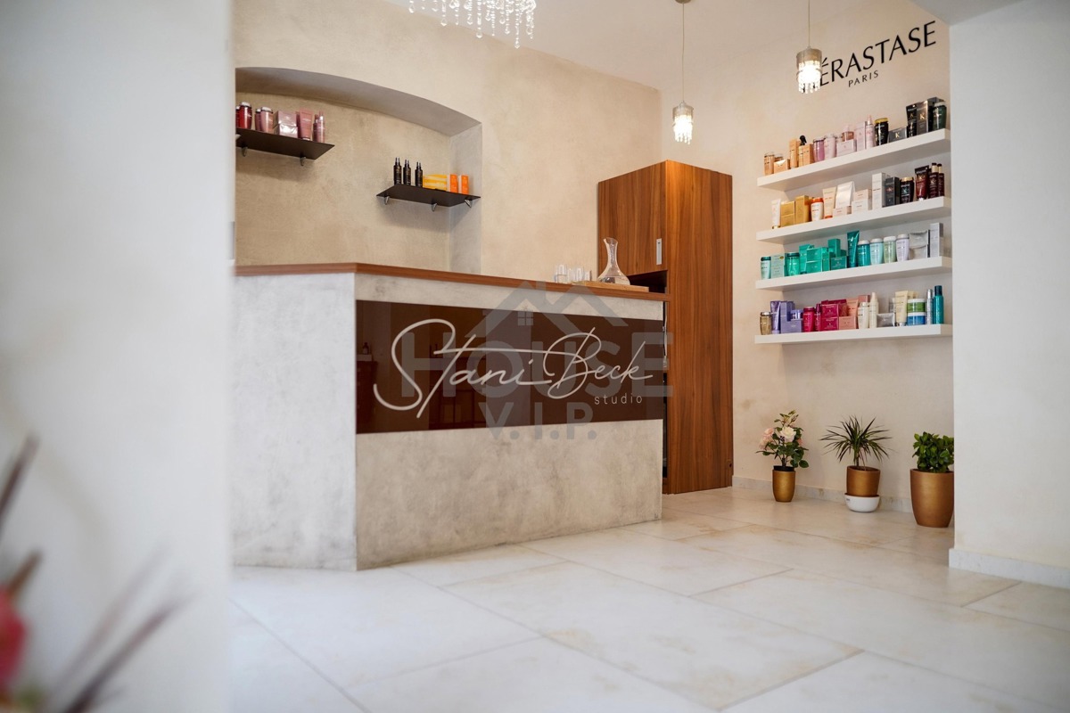 Аренда коммерческой недвижимости · Салон красоты · 63 m²