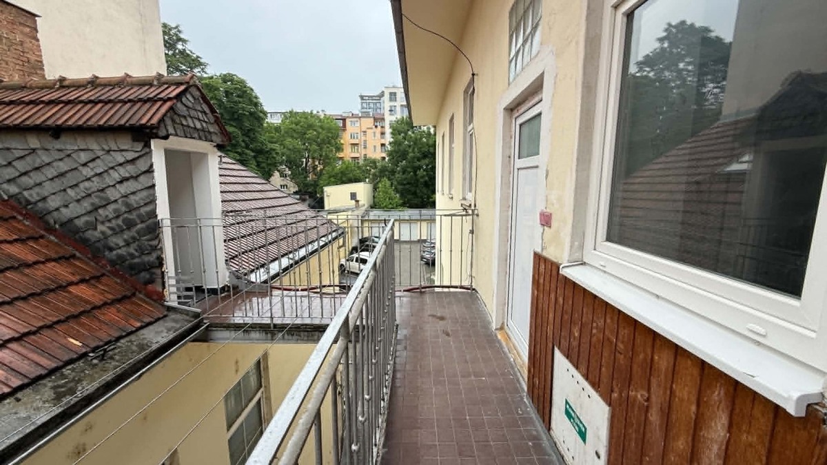 Căn hộ cho thuê · 2+1 · 100 m²