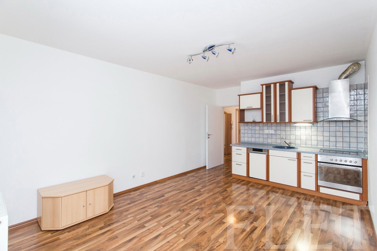 Продаж квартири · 2+kk · 45 m²