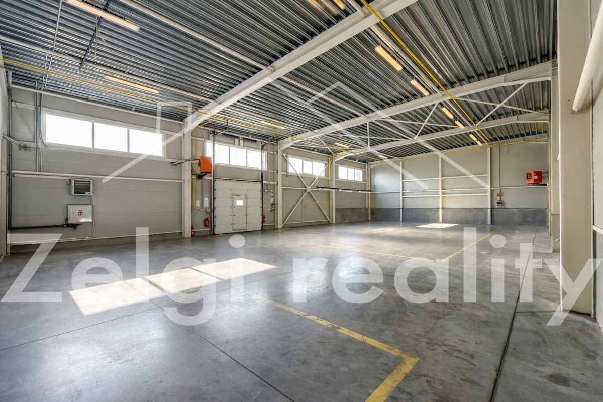 Аренда коммерческой недвижимости · Склад · 1 400 m²