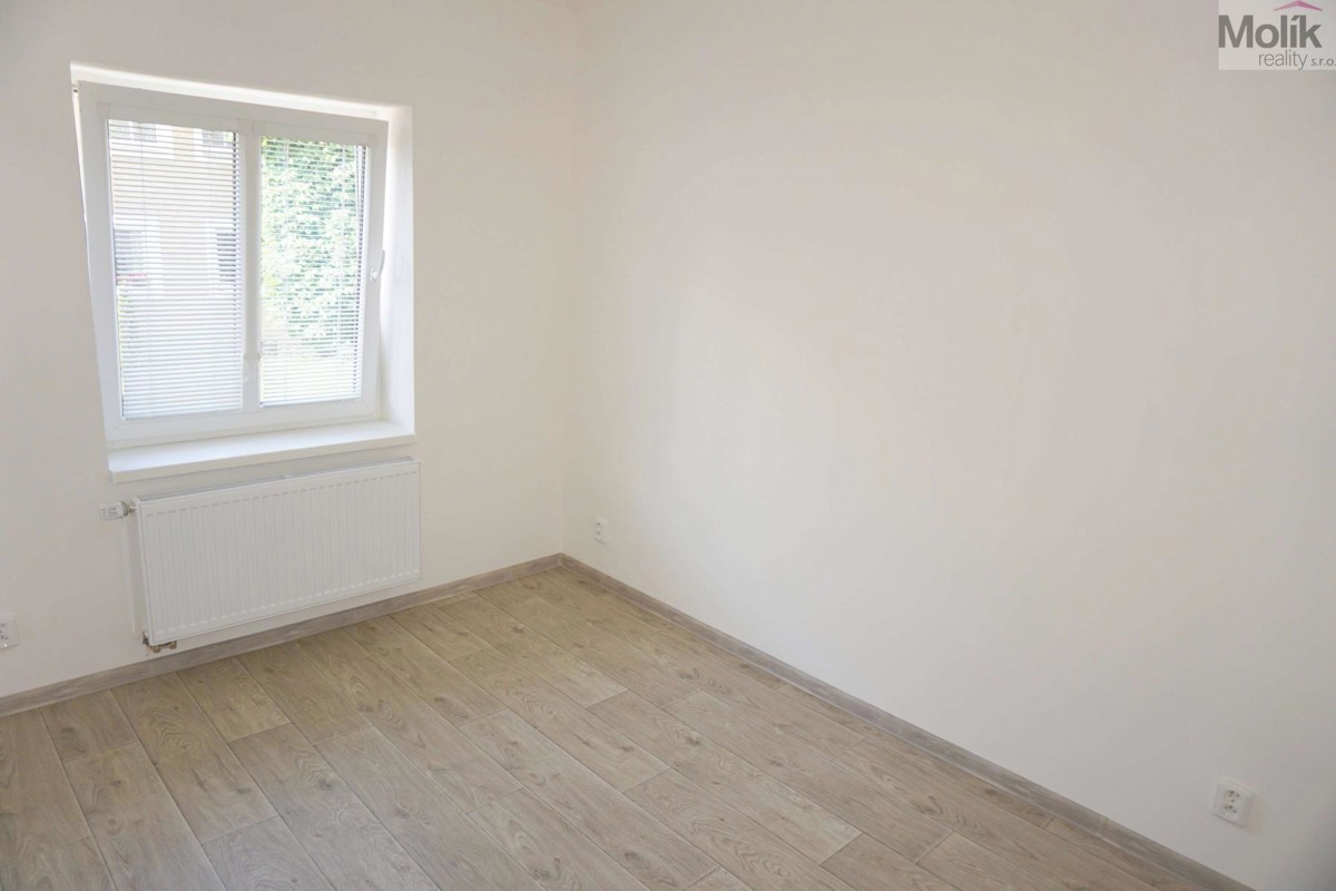 Fotografie 2 - Pronájem bytu · 3+1 · 74 m²
