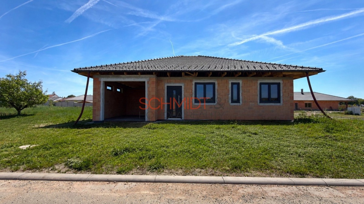 Fotografie 2 - Prodej domu · Rodinný · 157 m² · 5 pokojů