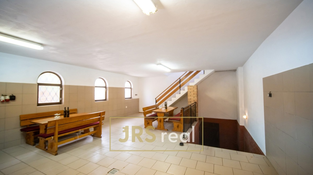 Fotografie 3 - Prodej vinného sklepa · 285 m²