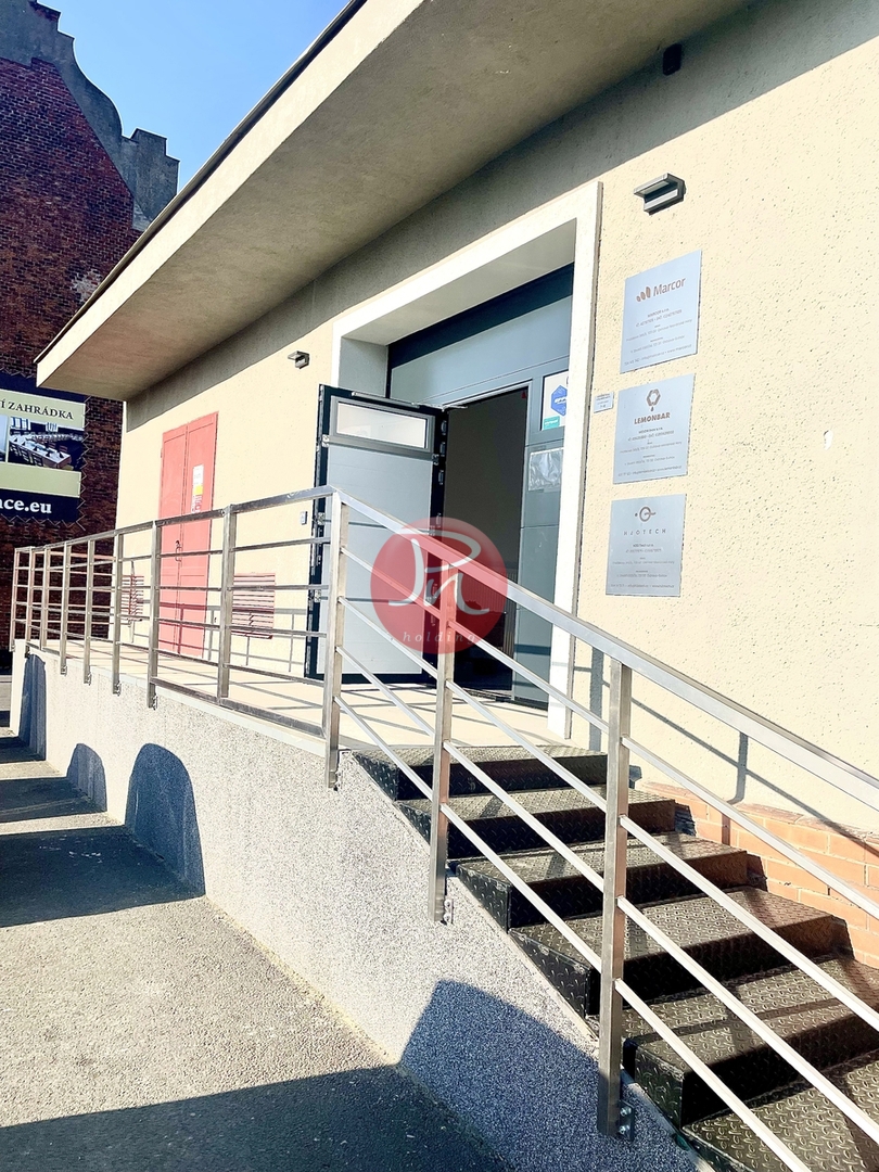 Оренда комерційної нерухомості · 250 m²