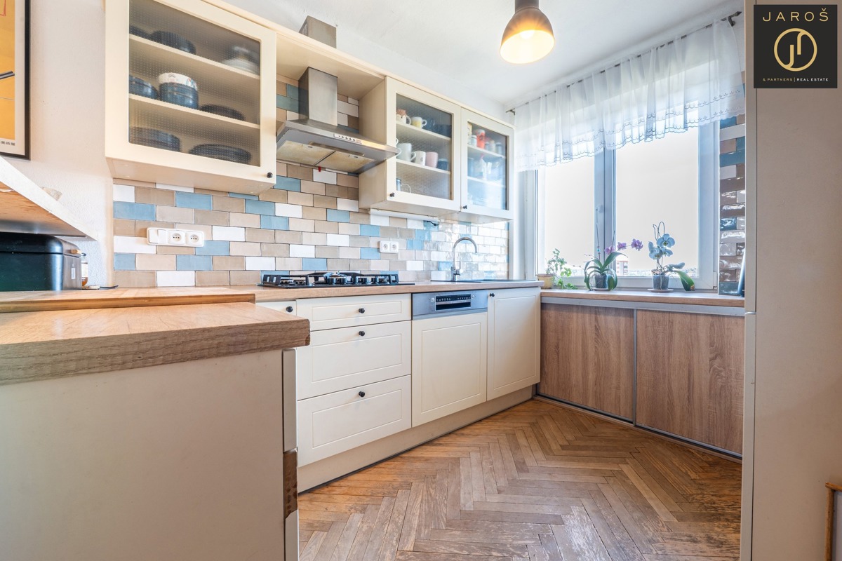 Apartment for sale · 3+kk · 72 m²