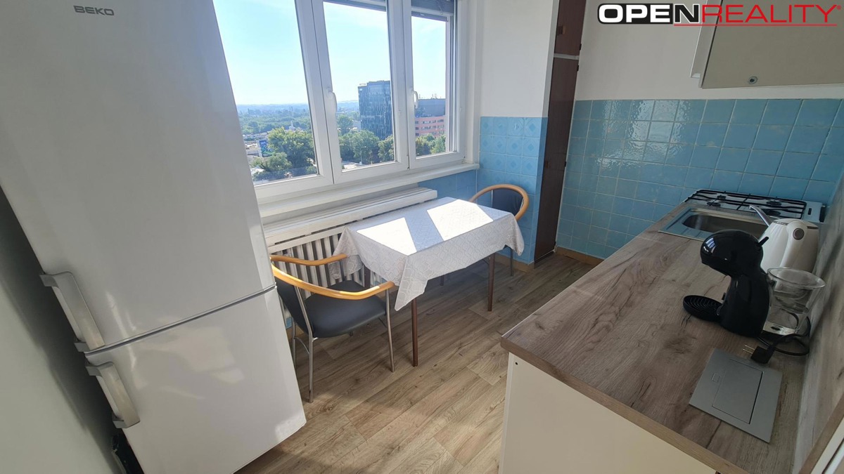 Fotografie 2 - Pronájem pokoje · 32 m²