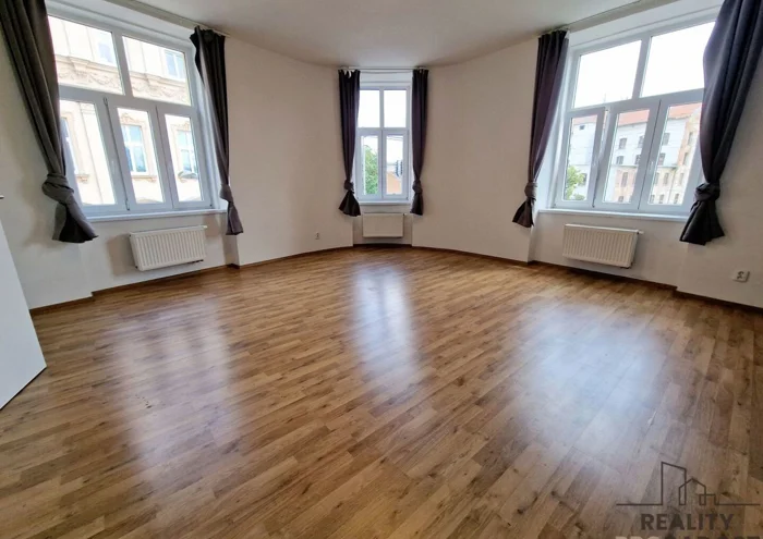 Pronájem bytu · 3+kk · 67 m²