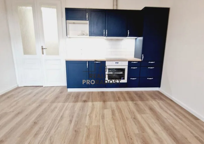 Pronájem bytu · 2+kk · 69 m²
