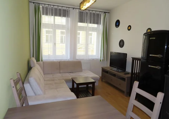 Оренда квартири · 2+kk · 37 m²