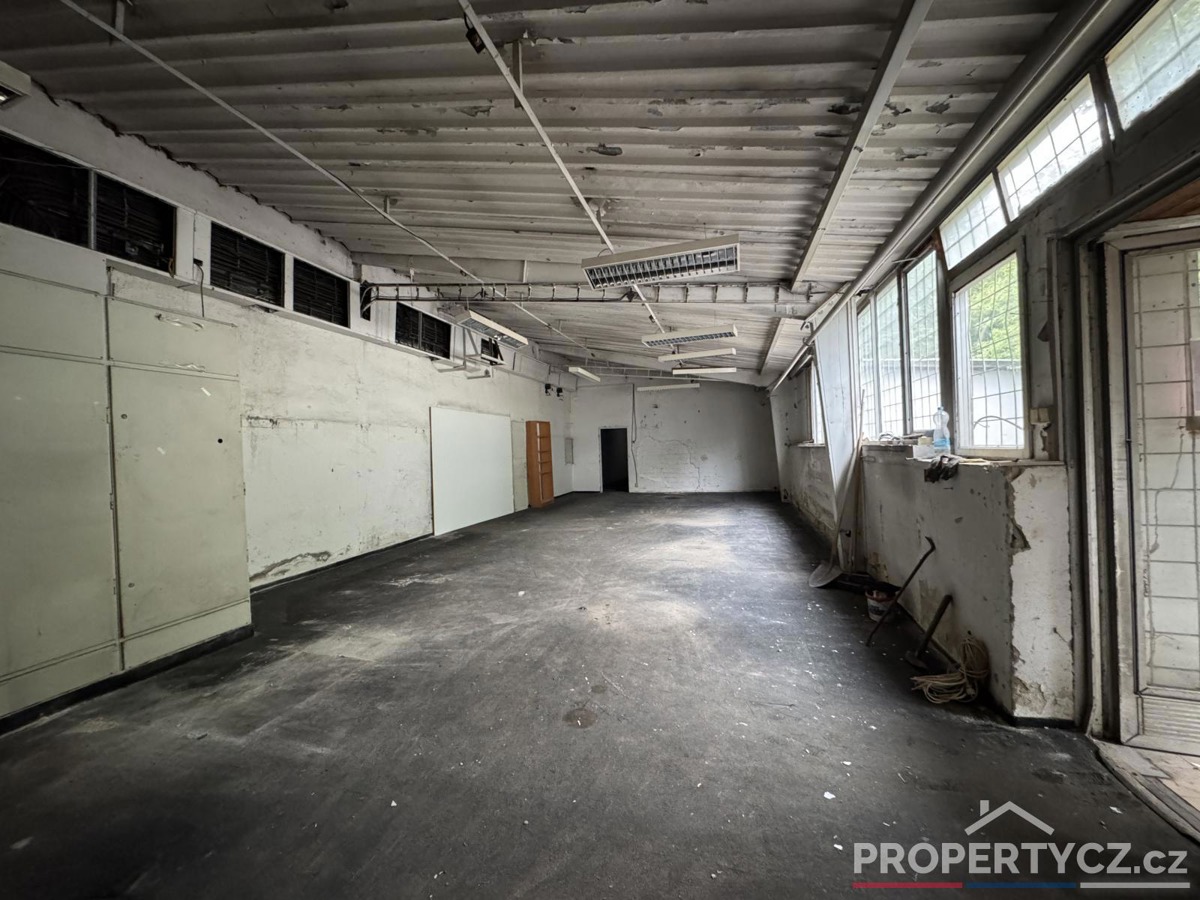 Commercial property for rent · Warehouse · 238 m²