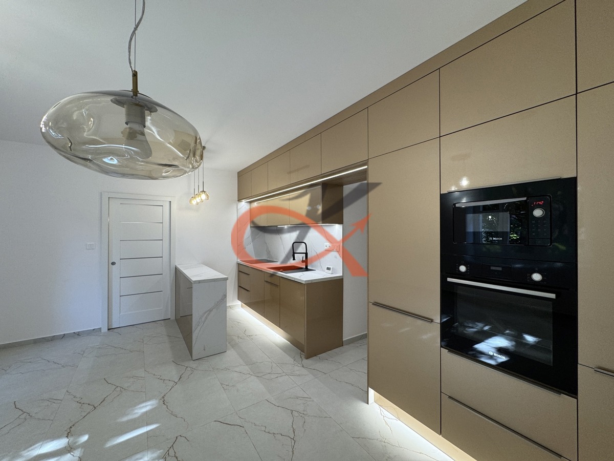 Fotografie 1 - Pronájem bytu · 2+kk · 56 m²